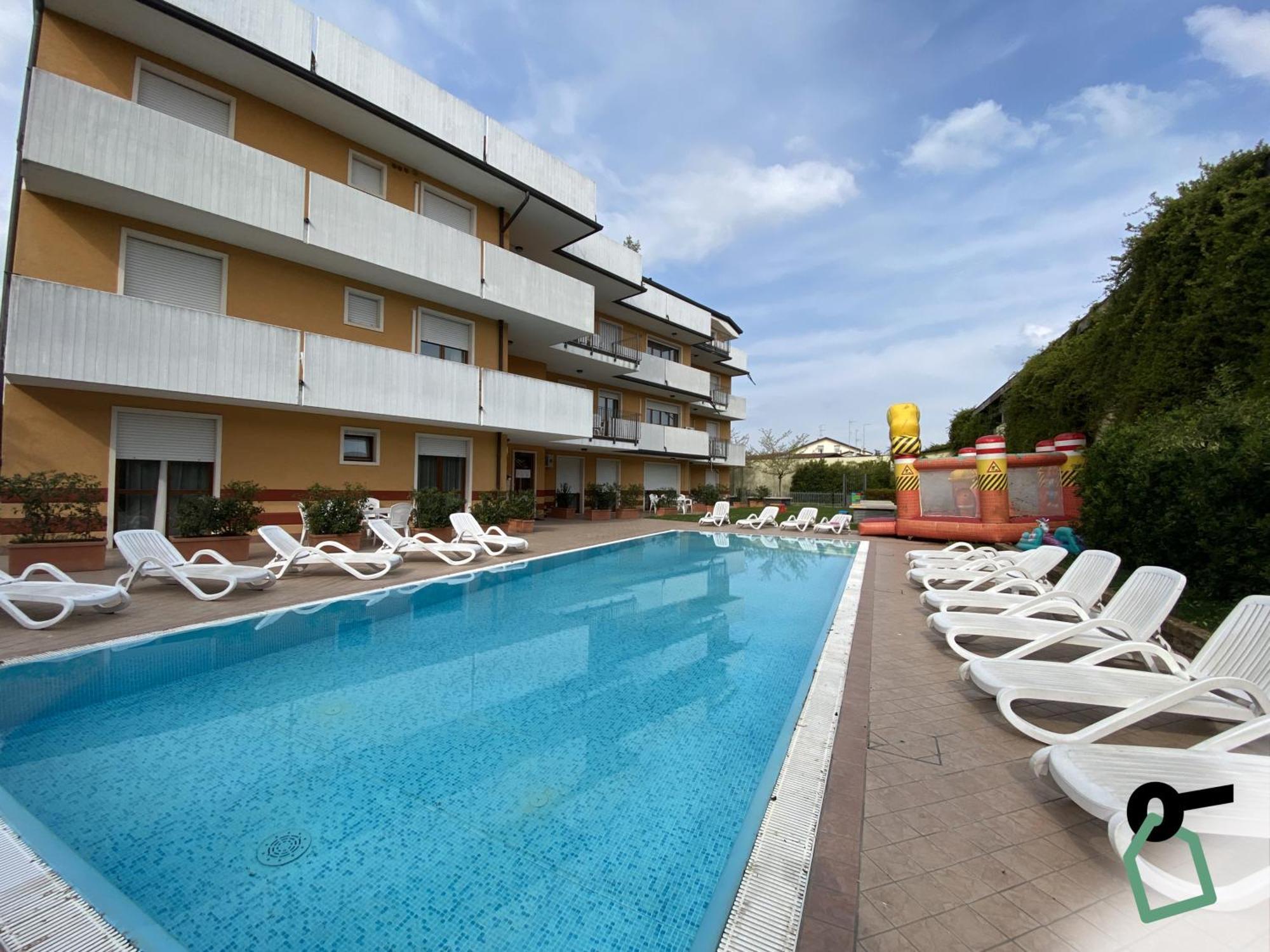 Hotiday Residence Garda Peschiera del Garda Exterior foto